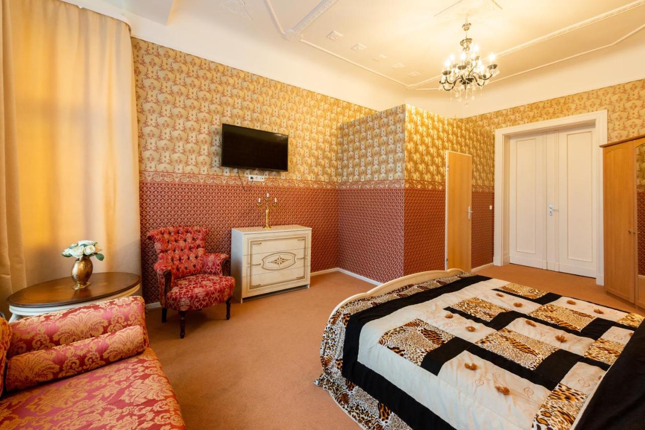 Hotel Pension Dahlem Berlino Esterno foto